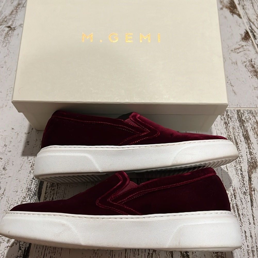 M. Gemi Sofia Velvet Sneaker - Picture 3 of 9